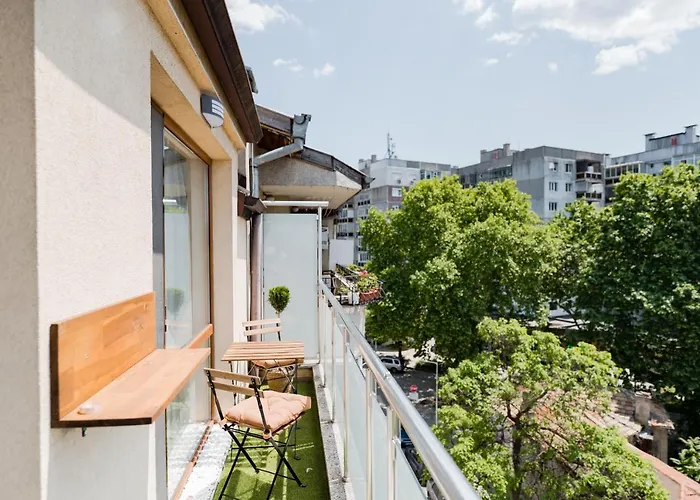 Le Petit Escape Warna